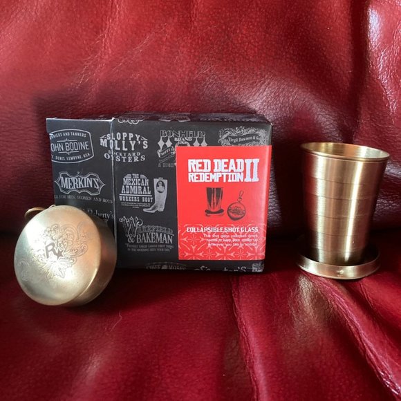 Red Dead Redemption Collapsible Shotglass - Picture 1 of 1